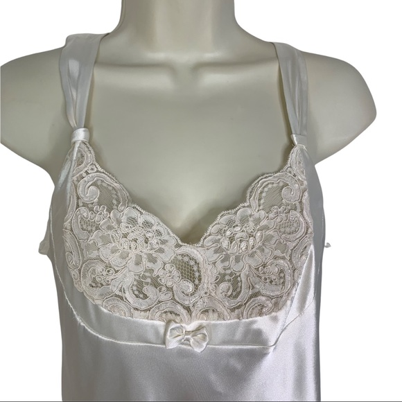 Jones New York Lace Ivory Nightgown Chemise Lingerie with Flaw VTG - Picture 1 of 14